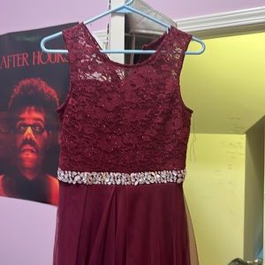 Beautiful floor length dress with lace too and wavy bottom